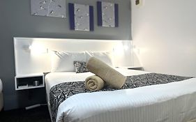 Rosebourne Gardens Motel